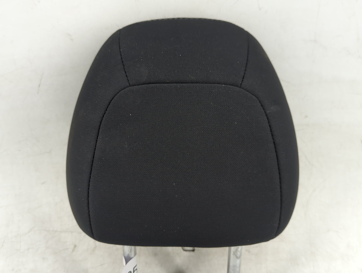 2017 Nissan Rogue Sport Headrest Head Rest Front Driver Seat Black 1425299 - Oemusedautoparts1.com