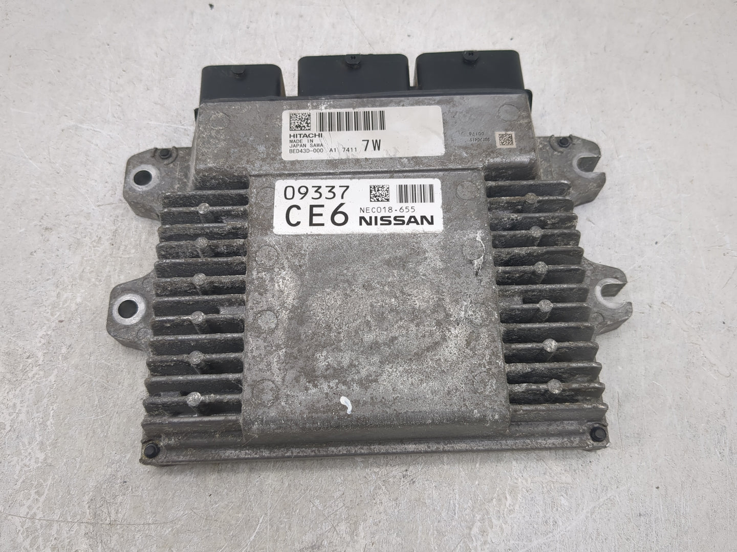 2017 Nissan Rogue Sport PCM Engine Control Computer ECU ECM PCU OEM P/N:NEC018-655 Fits OEM Used Auto Parts - Oemusedautopar