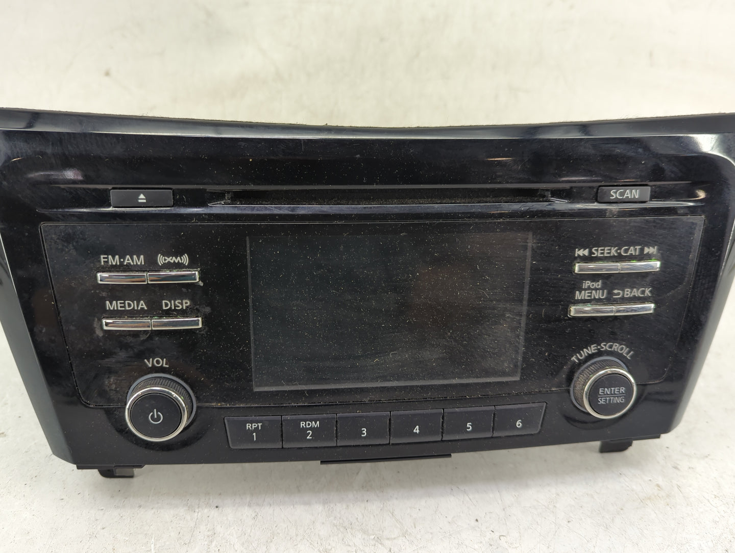 2017-2018 Nissan Rogue Sport Radio AM FM Cd Player Receiver Replacement P/N:28185 6MA0A Fits Fits 2017 2018 OEM Used Auto Pa