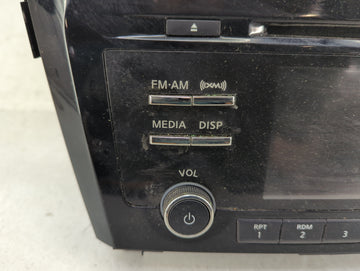 2017-2018 Nissan Rogue Sport Radio AM FM Cd Player Receiver Replacement P/N:28185 6MA0A Fits Fits 2017 2018 OEM Used Auto Parts