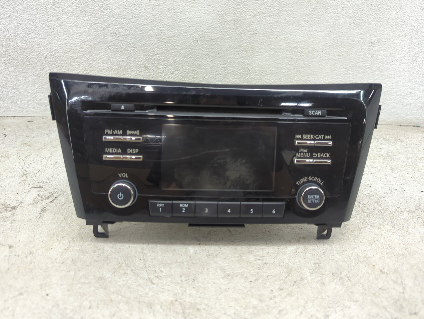 2017-2018 Nissan Rogue Sport Radio AM FM Cd Player Receiver Replacement P/N:281856MA0A CV-CN57N0AD Fits Fits 2017 2018 OEM U