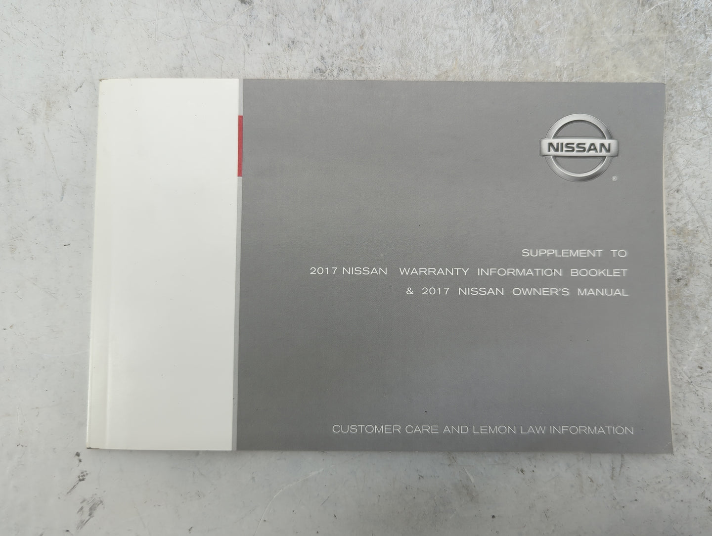 2017 Nissan Rogue Sport Owners Manual Book Guide P/N:OM17E00J11U0 T00UM-6MA1D, LL17EA NALLU3 OEM Used Auto Parts - Oemusedau