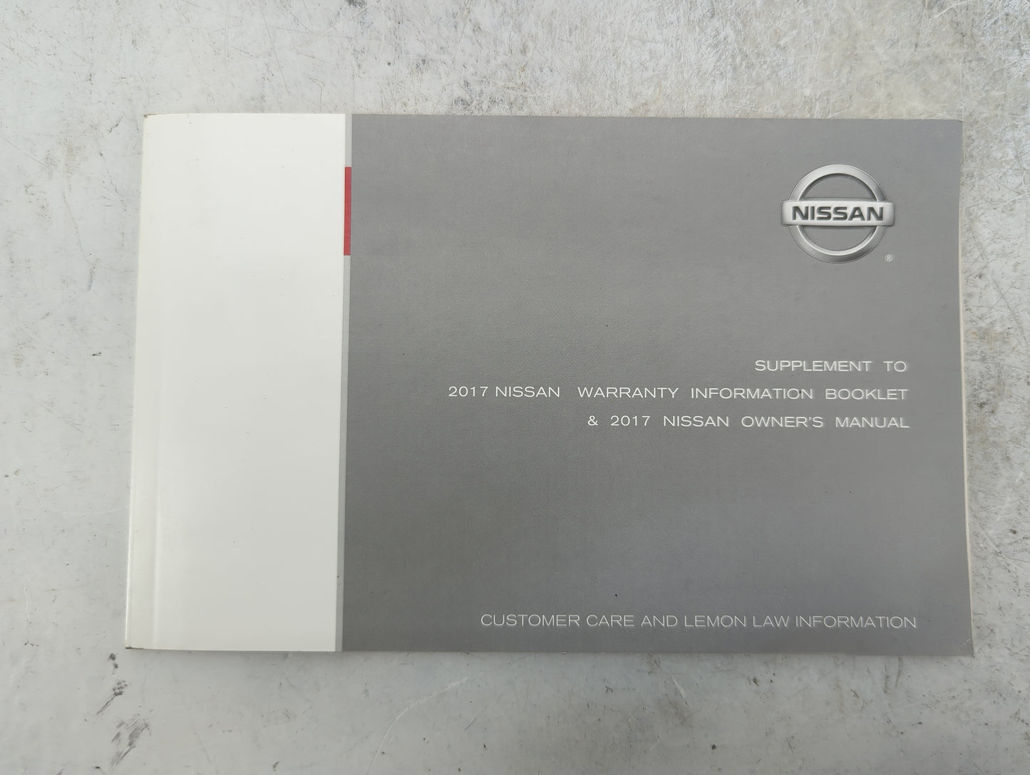 2017 Nissan Rogue Sport Owners Manual Book Guide P/N:OM17E00J11U0 T00UM-6MA1D, LL17EA NALLU3 OEM Used Auto Parts - Oemusedau