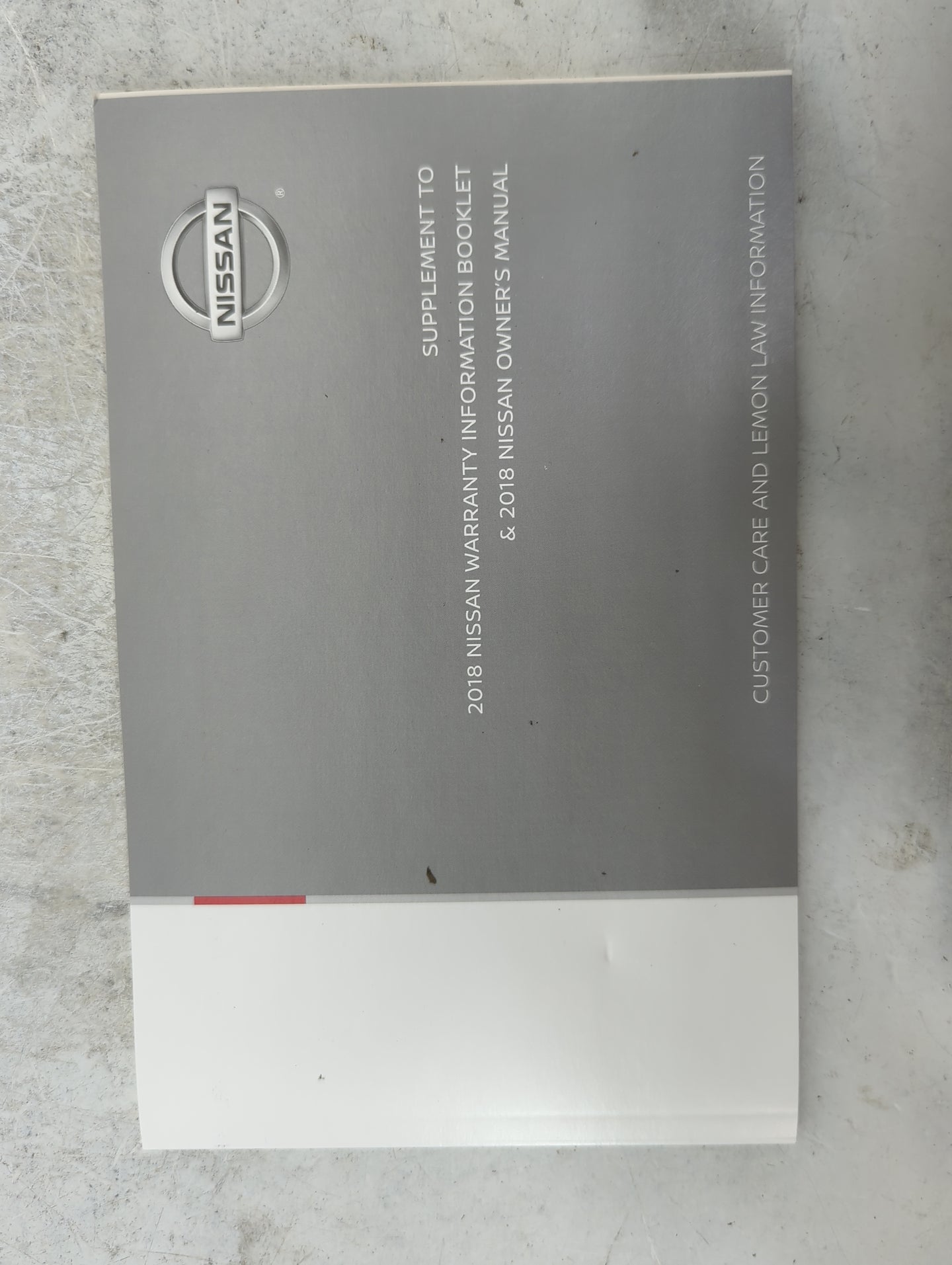 2017 Nissan Rogue Sport Owners Manual Book Guide P/N:LL18EA NALLU2 OEM Used Auto Parts - Oemusedautoparts1.com