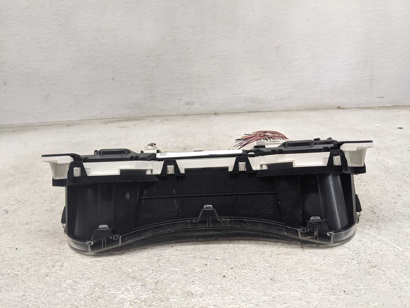 2017-2018 Nissan Rogue Sport Instrument Cluster Speedometer Gauges P/N:6MA1A/AW8F Miles:136K Fits Fits 2017 2018 OEM Used Au
