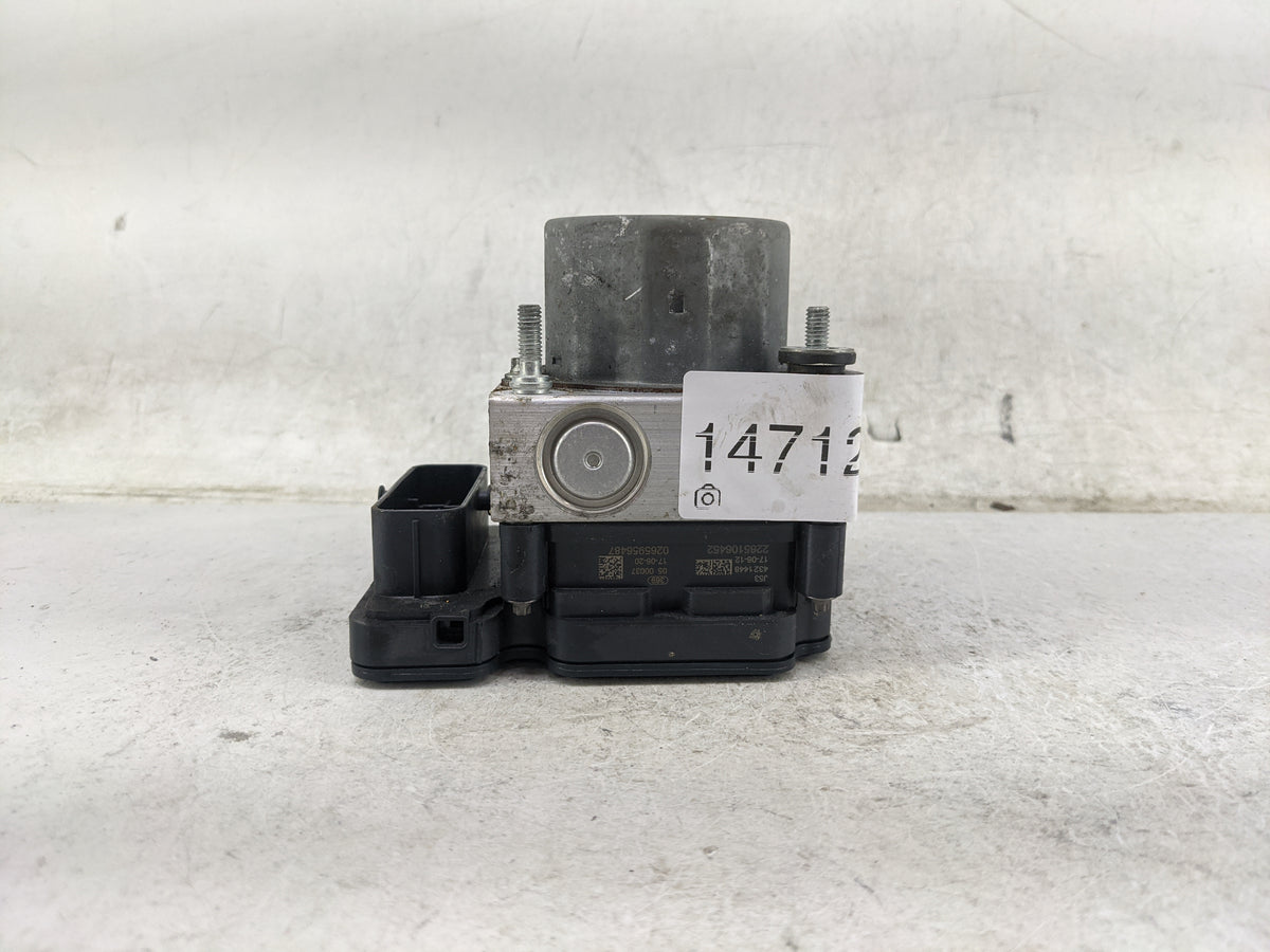 2017 Nissan Rogue Sport Anti-Lock Brake ABS Pump Module Actuator OEM P/N:476606MA1A 0265956487, 0265256487, Z265106482 Fits 