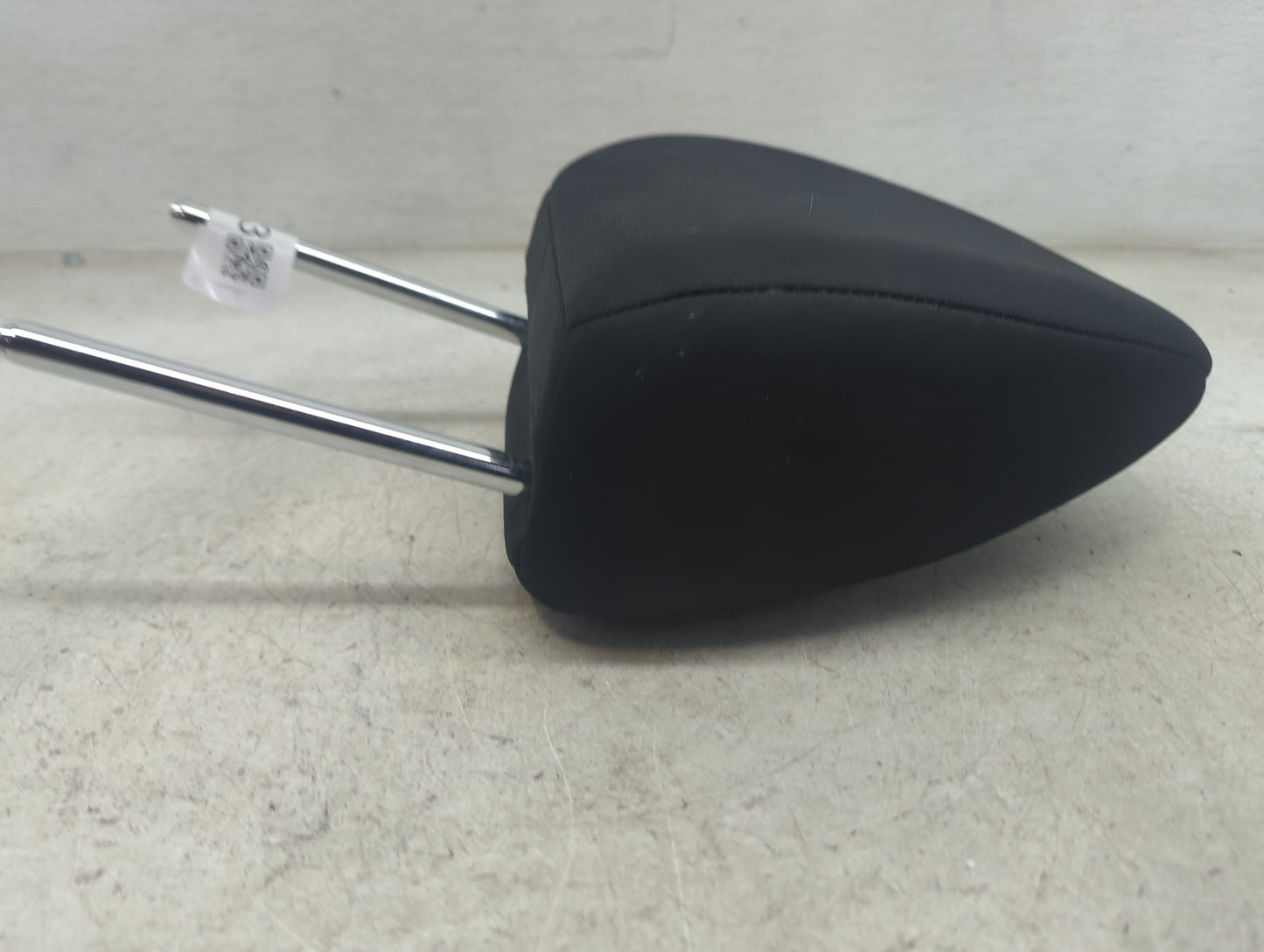 2017 Nissan Rogue Sport Headrest Head Rest Front Driver Seat Black 1473053 - Oemusedautoparts1.com