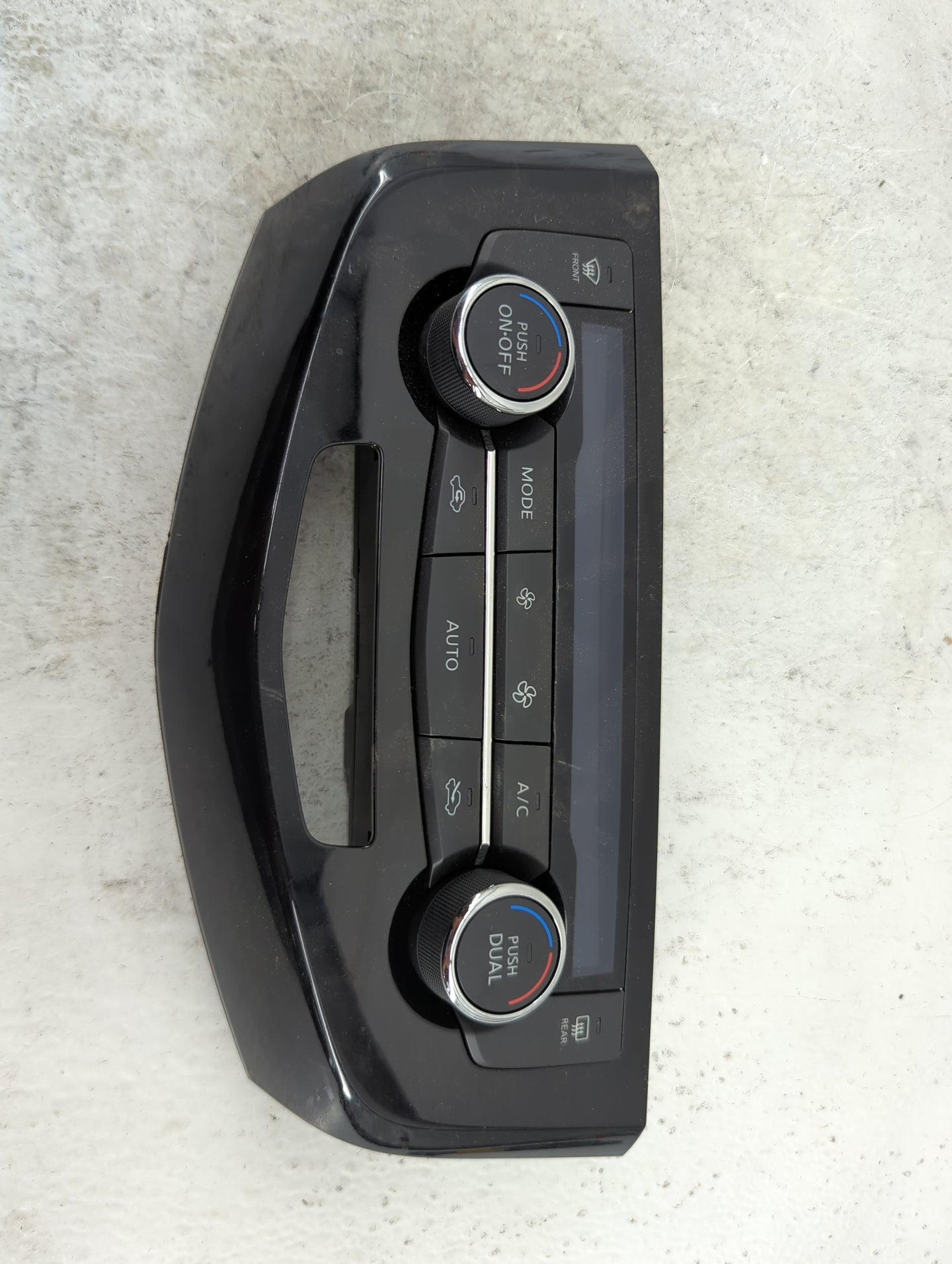2017-2022 Nissan Rogue Sport Climate Control Module Temperature AC/Heater Replacement P/N:27500 6MA0A Y109A Fits OEM Used Au