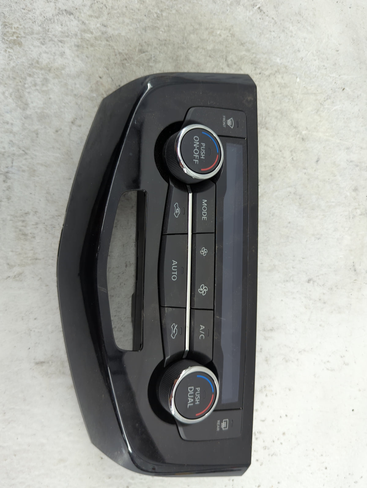 2017-2022 Nissan Rogue Sport Climate Control Module Temperature AC/Heater Replacement P/N:27500 6MA0A Y109A Fits OEM Used Au