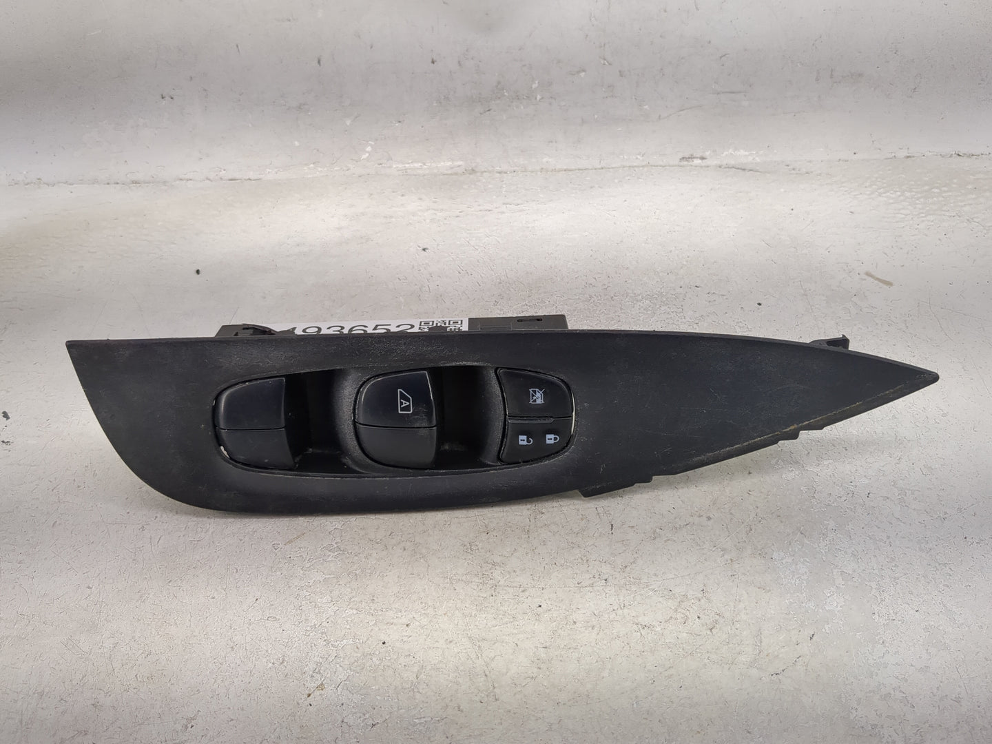 2017-2022 Nissan Rogue Sport Master Power Window Switch Replacement Driver Side Left P/N:25401 6MA0C Fits OEM Used Auto Part