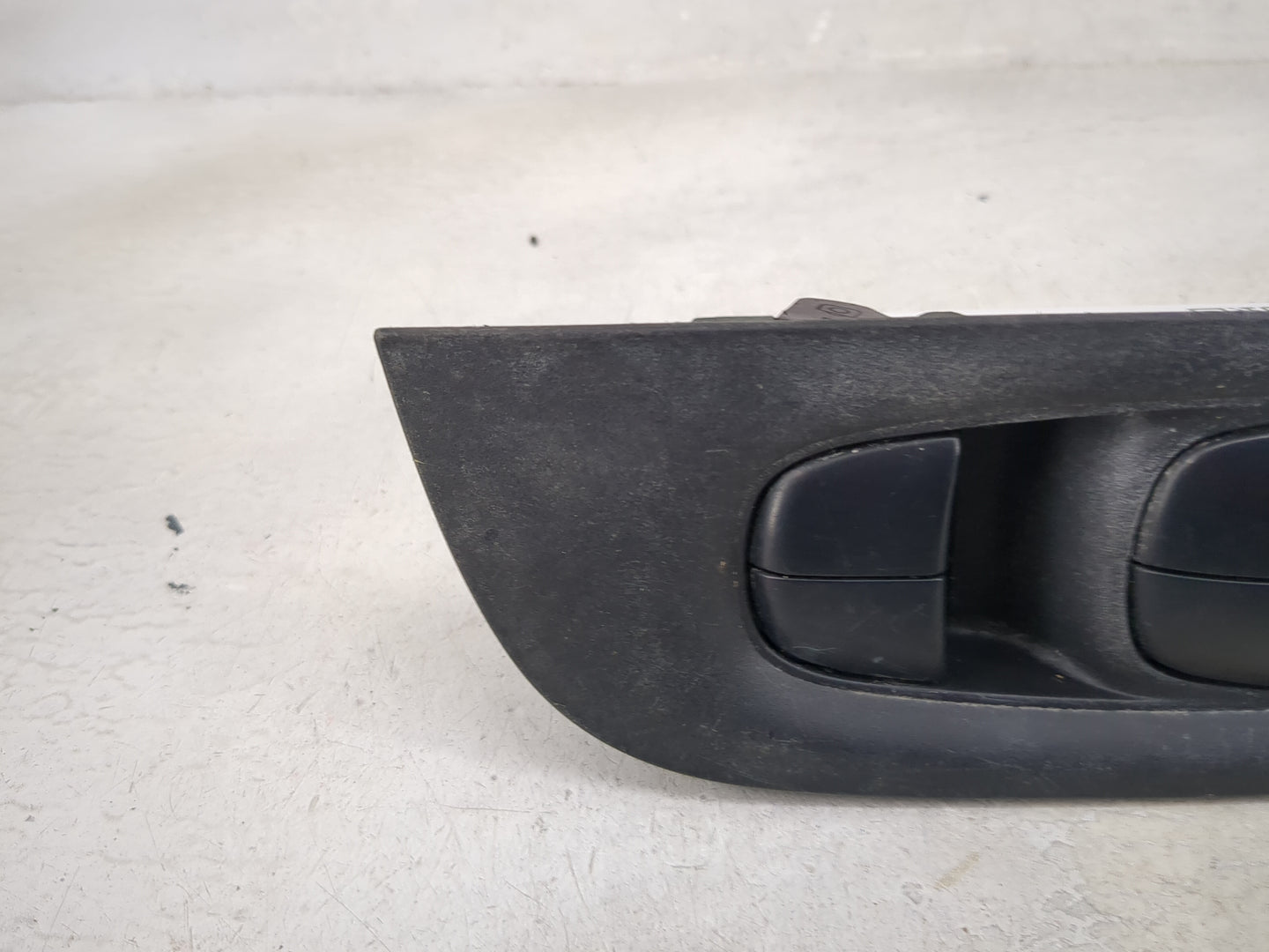 2017-2022 Nissan Rogue Sport Master Power Window Switch Replacement Driver Side Left P/N:25401 6MA0C Fits OEM Used Auto Part