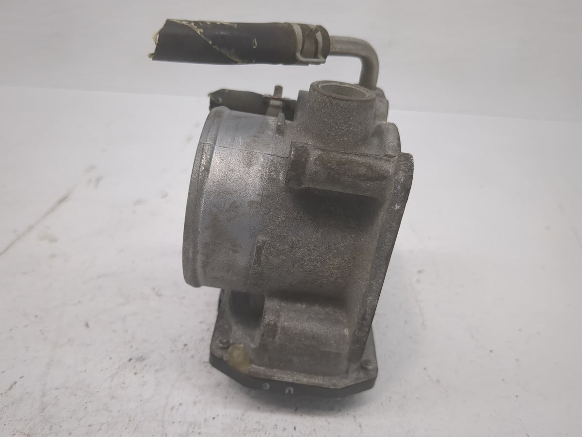 2017-2018 Nissan Rogue Sport Throttle Body P/N:4BA60-01 E Fits Fits 2017 2018 OEM Used Auto Parts - Oemusedautoparts1.com