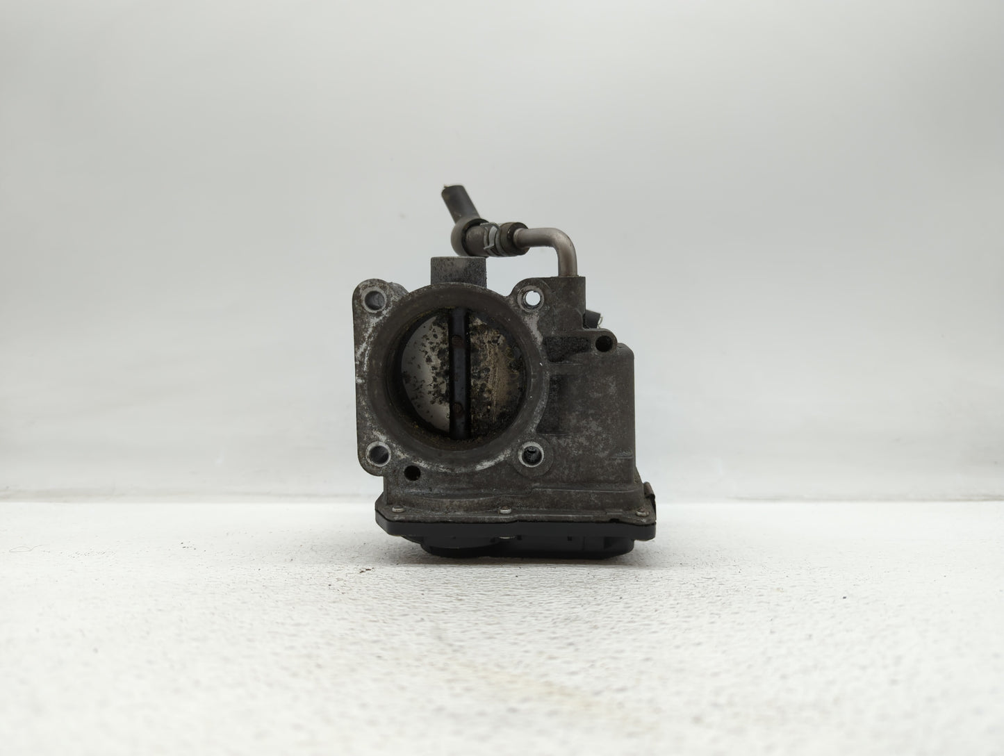 2017-2018 Nissan Rogue Sport Throttle Body P/N:4BA60-01 4BA60-01 E Fits Fits 2017 2018 OEM Used Auto Parts - Oemusedautopart