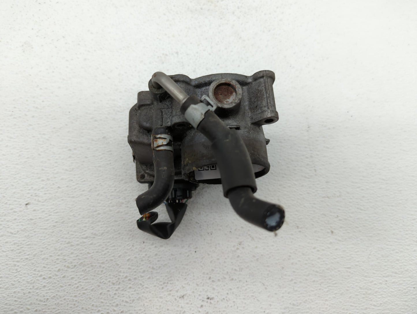 2017-2018 Nissan Rogue Sport Throttle Body P/N:4BA60-01 4BA60-01 E Fits Fits 2017 2018 OEM Used Auto Parts - Oemusedautopart