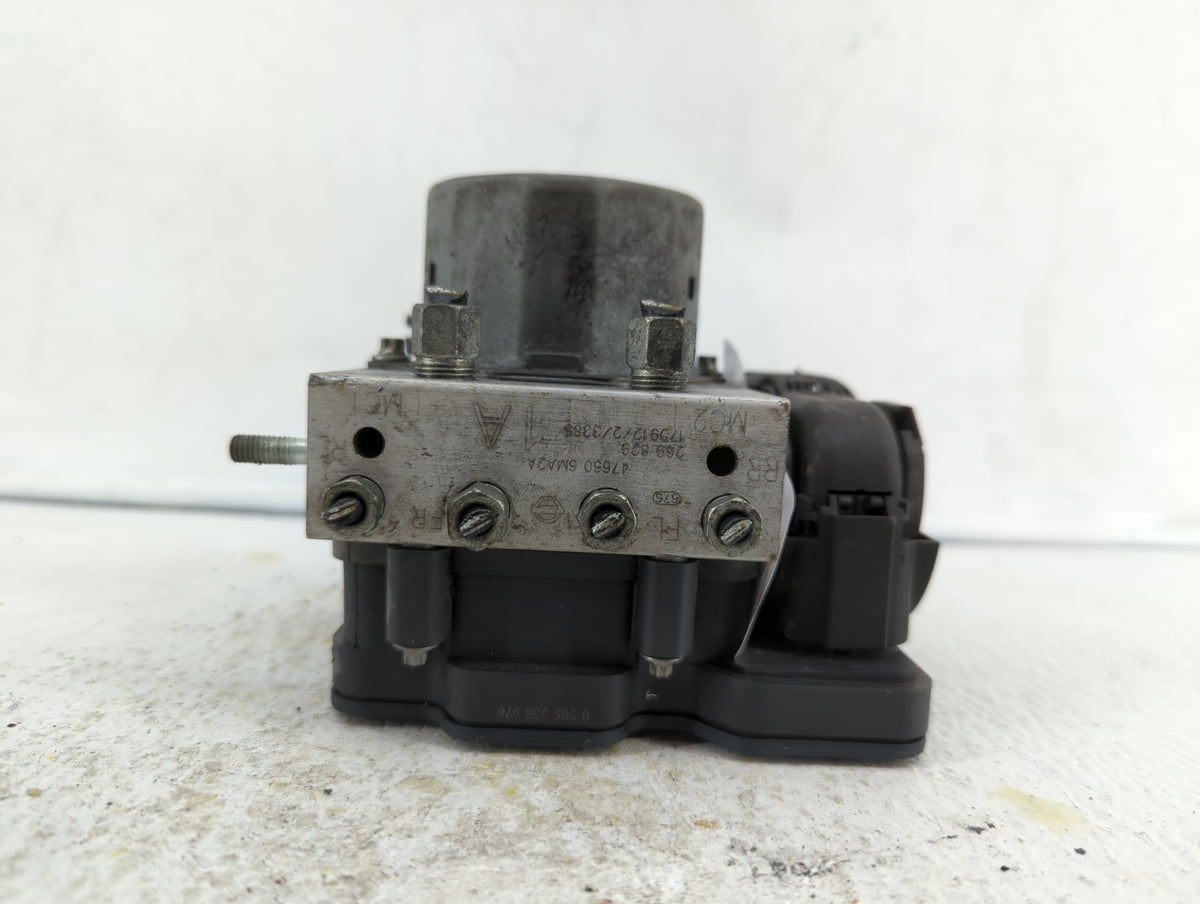 2017 Nissan Rogue Sport Anti-Lock Brake ABS Pump Module Actuator OEM P/N:47660 6MA0A 47660 6MA2A Fits OEM Used Auto Parts - 