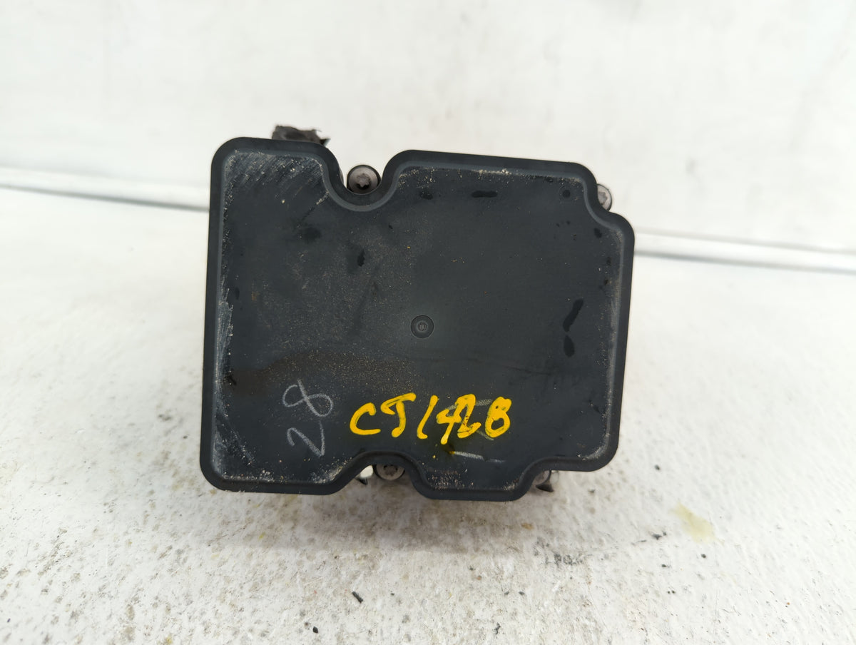2017 Nissan Rogue Sport Anti-Lock Brake ABS Pump Module Actuator OEM P/N:47660 6MA0A 47660 6MA2A Fits OEM Used Auto Parts - 