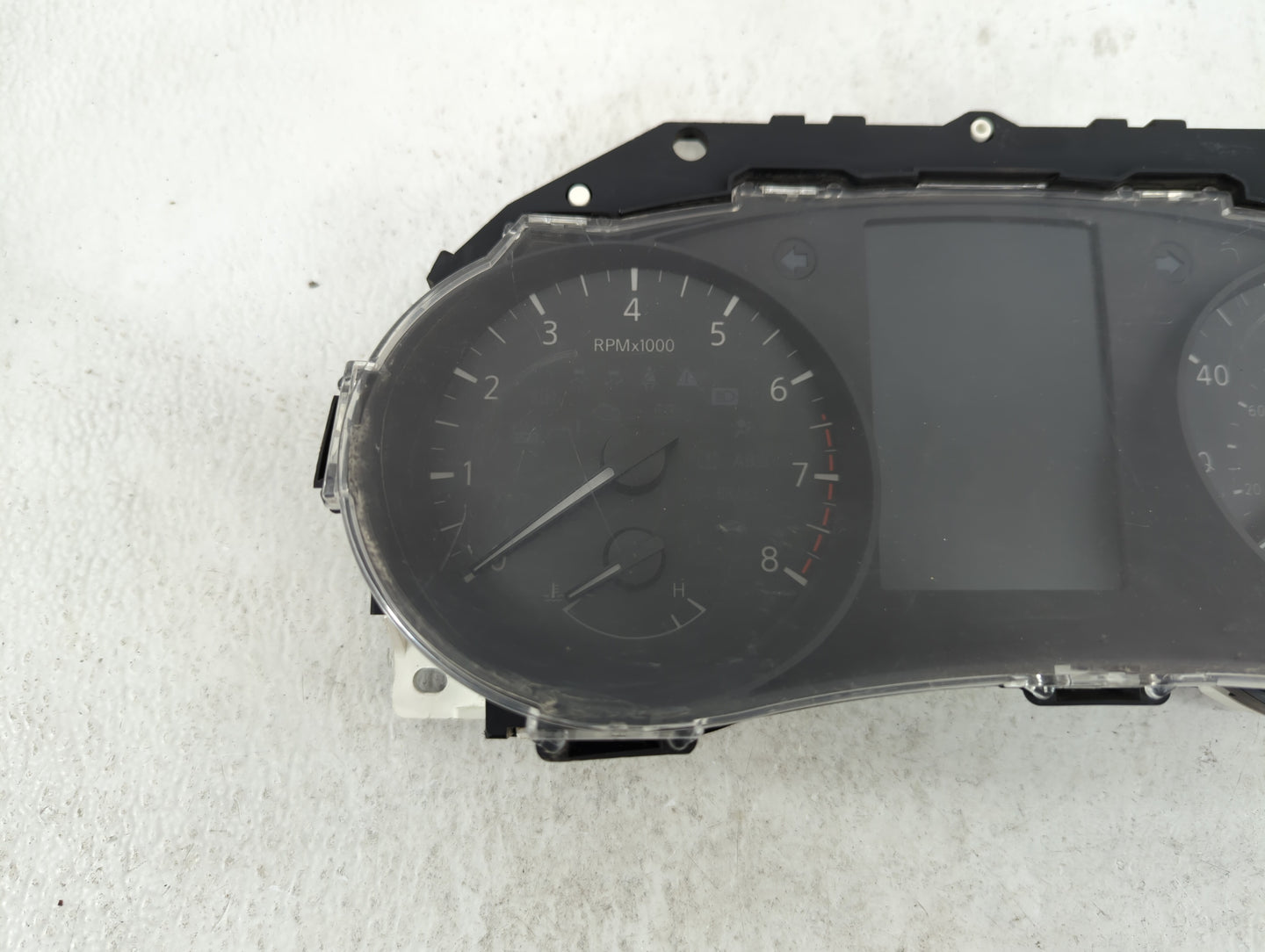 2017-2018 Nissan Rogue Sport Instrument Cluster Speedometer Gauges P/N:6MA1A/GKS9 BA 6MA1A/0IA4, 6MA1A, 6MA0A Fits Fits 2017