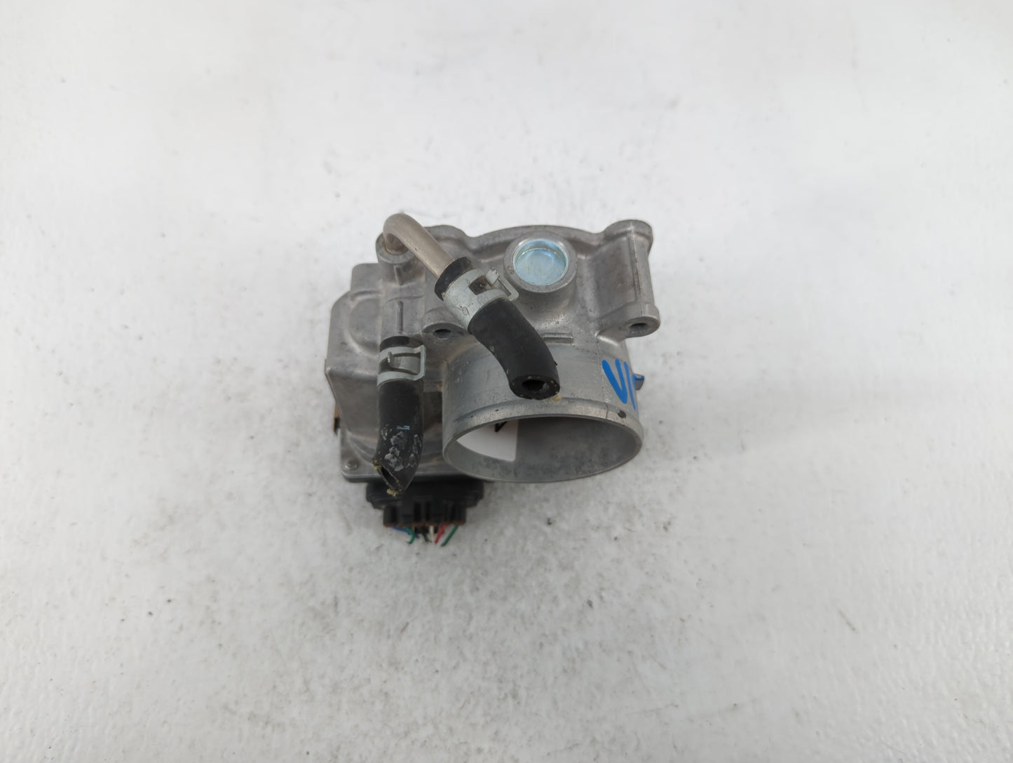 2017-2018 Nissan Rogue Sport Throttle Body P/N:4BA60-01 4BA60-01 E Fits Fits 2017 2018 OEM Used Auto Parts - Oemusedautopart