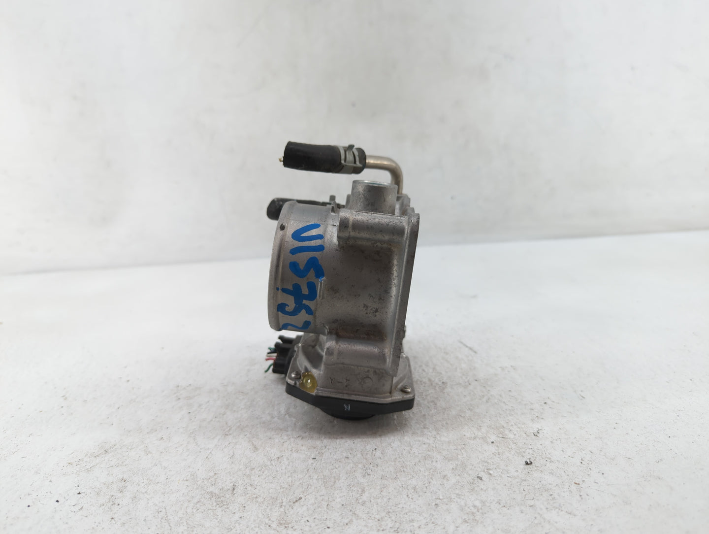 2017-2018 Nissan Rogue Sport Throttle Body P/N:4BA60-01 4BA60-01 E Fits Fits 2017 2018 OEM Used Auto Parts - Oemusedautopart