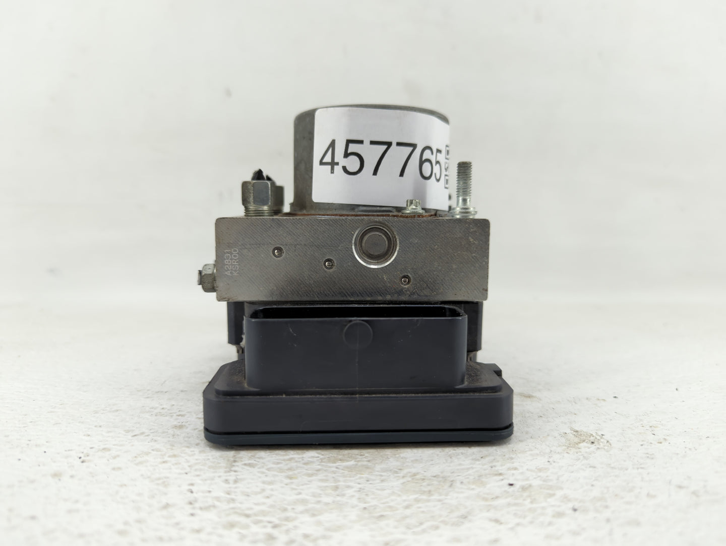 2017 Nissan Rogue Sport ABS Pump Control Module Replacement P/N:47660 6MA4A Fits OEM Used Auto Parts - Oemusedautoparts1.com