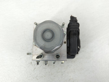 2017 Nissan Rogue Sport ABS Pump Control Module Replacement P/N:47660 6MA0A 47660 6MA2A Fits OEM Used Auto Parts
