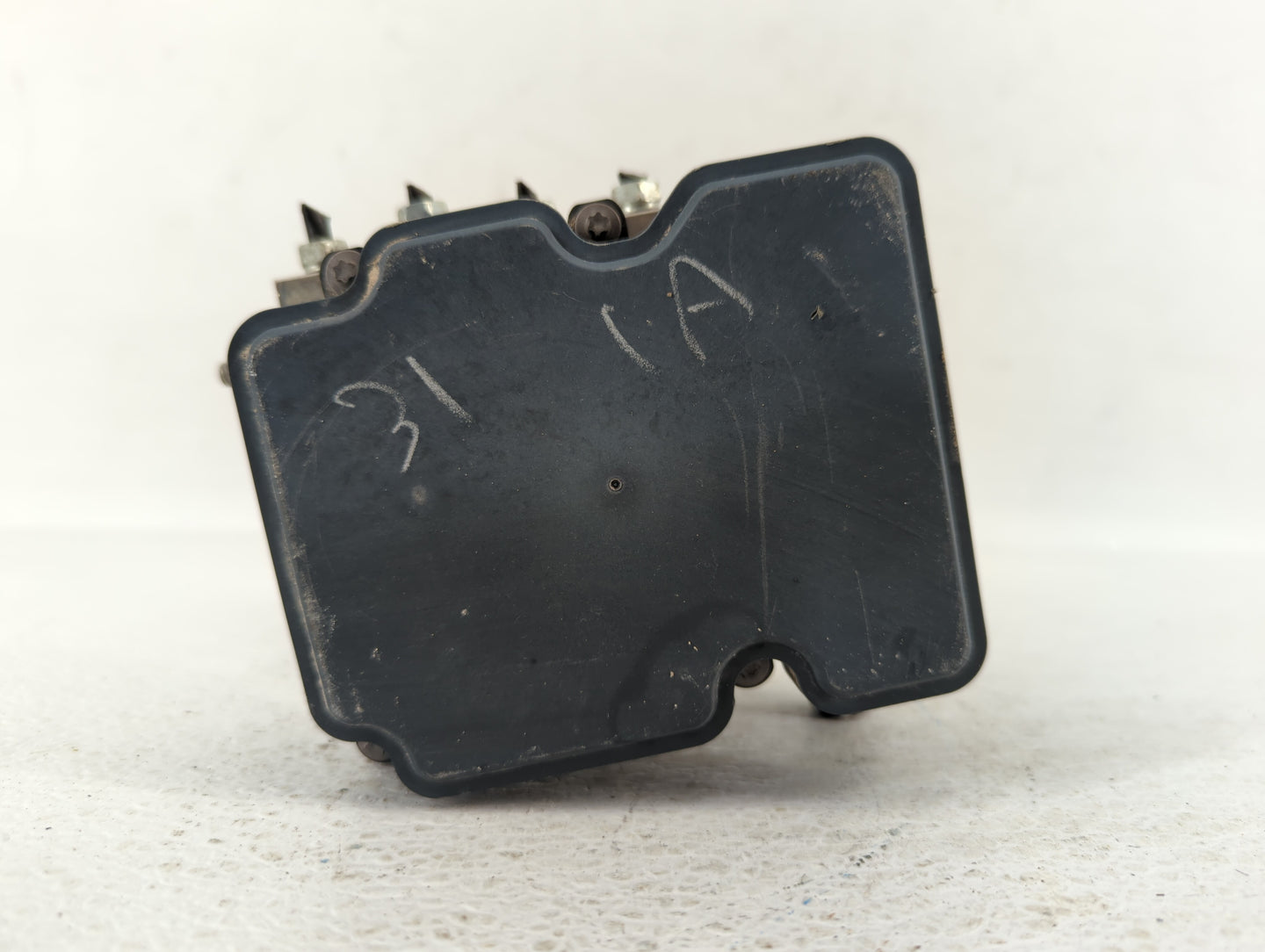 2017 Nissan Rogue Sport ABS Pump Control Module Replacement P/N:47660 6MA0A 47660 6MA2A Fits OEM Used Auto Parts - Oemusedau