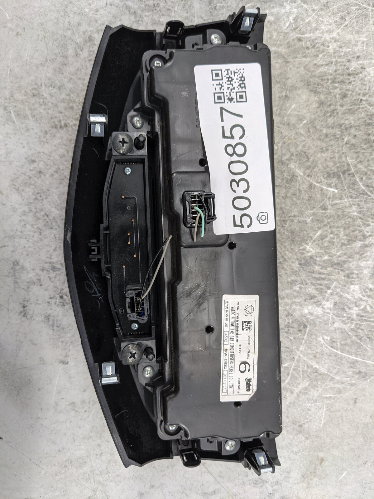 2017-2022 Nissan Rogue Sport Climate Control Module Temperature AC/Heater Replacement P/N:275006MA0A T109360A Fits OEM Used 