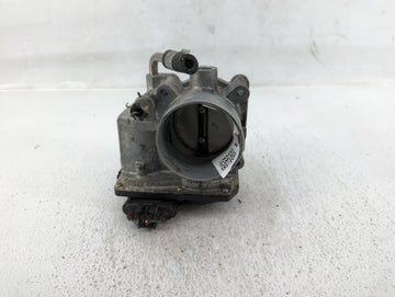 2017-2018 Nissan Rogue Sport Throttle Body P/N:4BA60-01 E Fits Fits 2017 2018 OEM Used Auto Parts - Oemusedautoparts1.com