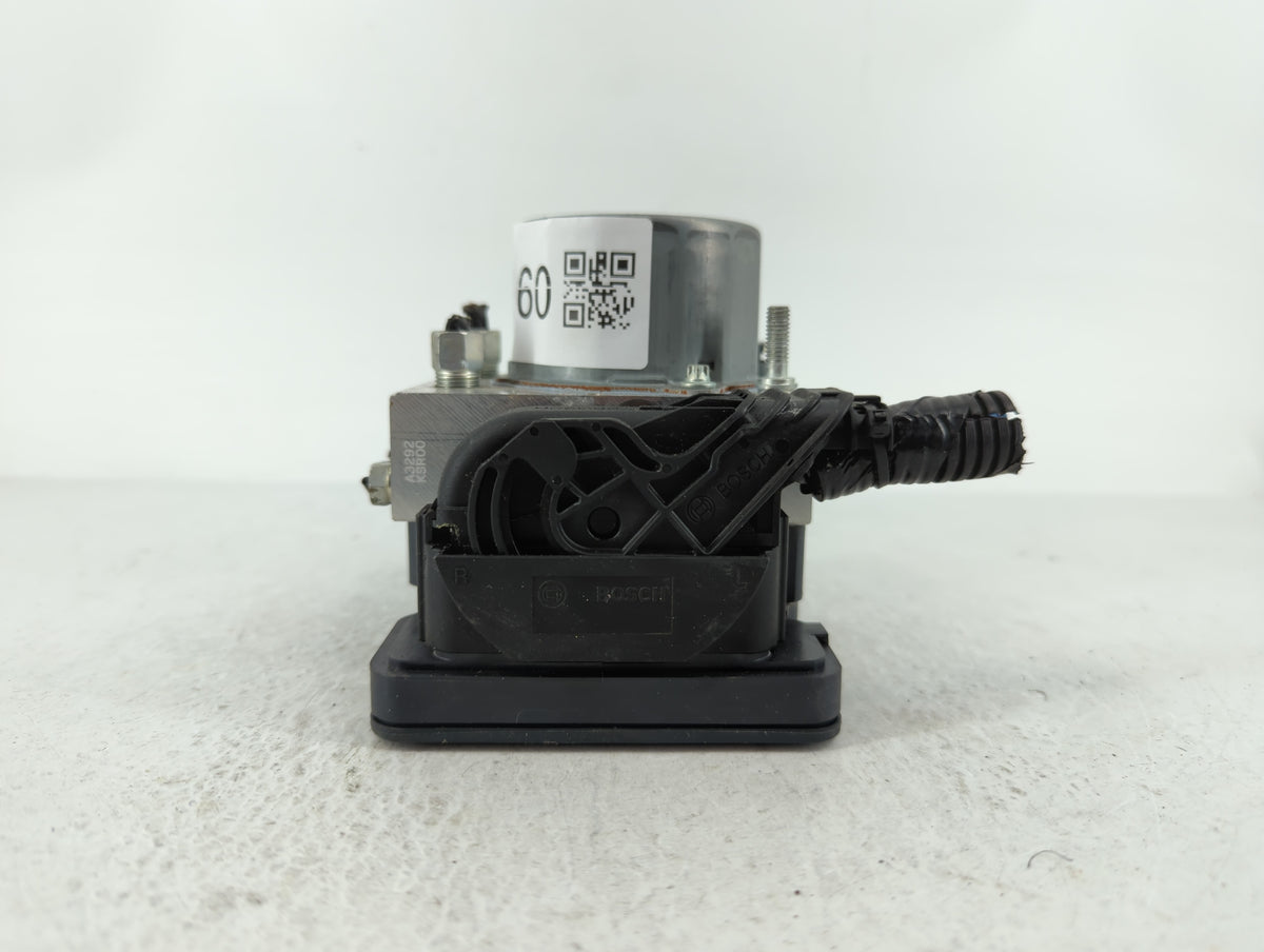 2017 Nissan Rogue Sport Anti-Lock Brake ABS Pump Module Actuator OEM P/N:47660 6MA2A Fits OEM Used Auto Parts - Oemusedautop