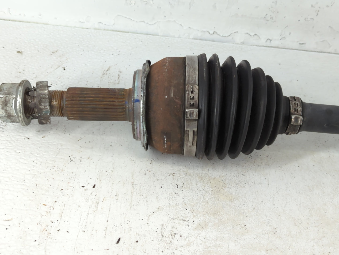 2017-2019 Nissan Rogue Sport Axle Shaft Front Passenger Cv C/v - Oemusedautoparts1.com