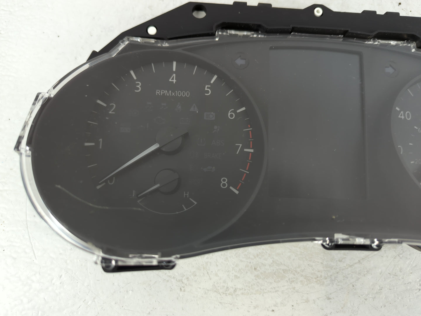 2017-2018 Nissan Rogue Sport Instrument Cluster Speedometer Gauges P/N:170726 0246 6MA1A/BA30 Fits Fits 2017 2018 OEM Used A