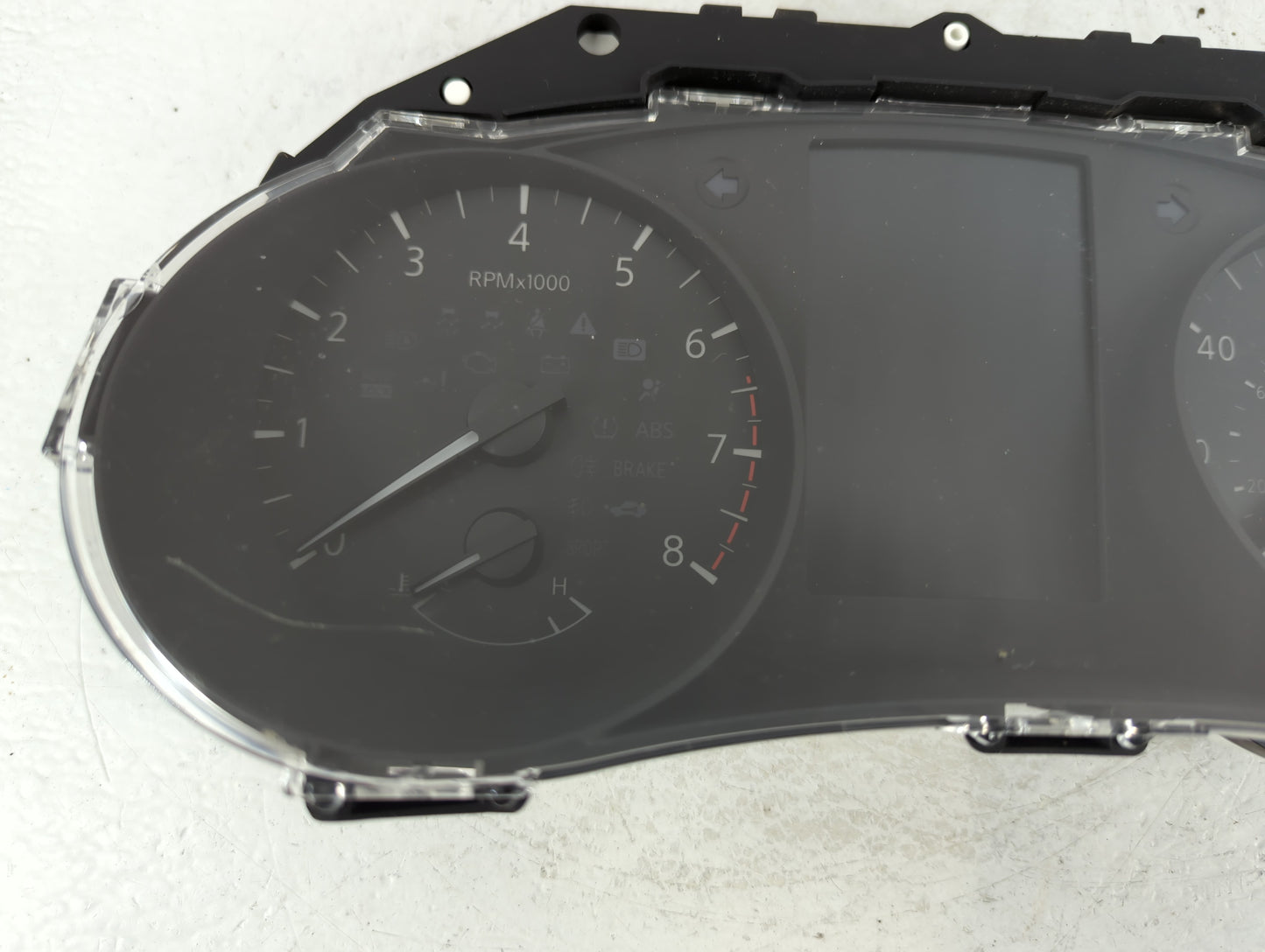 2017-2018 Nissan Rogue Sport Instrument Cluster Speedometer Gauges P/N:170726 0246 6MA1A/BA30 Fits Fits 2017 2018 OEM Used A