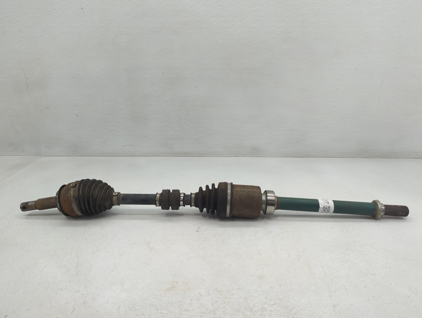 2017-2019 Nissan Rogue Sport Axle Shaft Front Passenger Cv C/v - Oemusedautoparts1.com