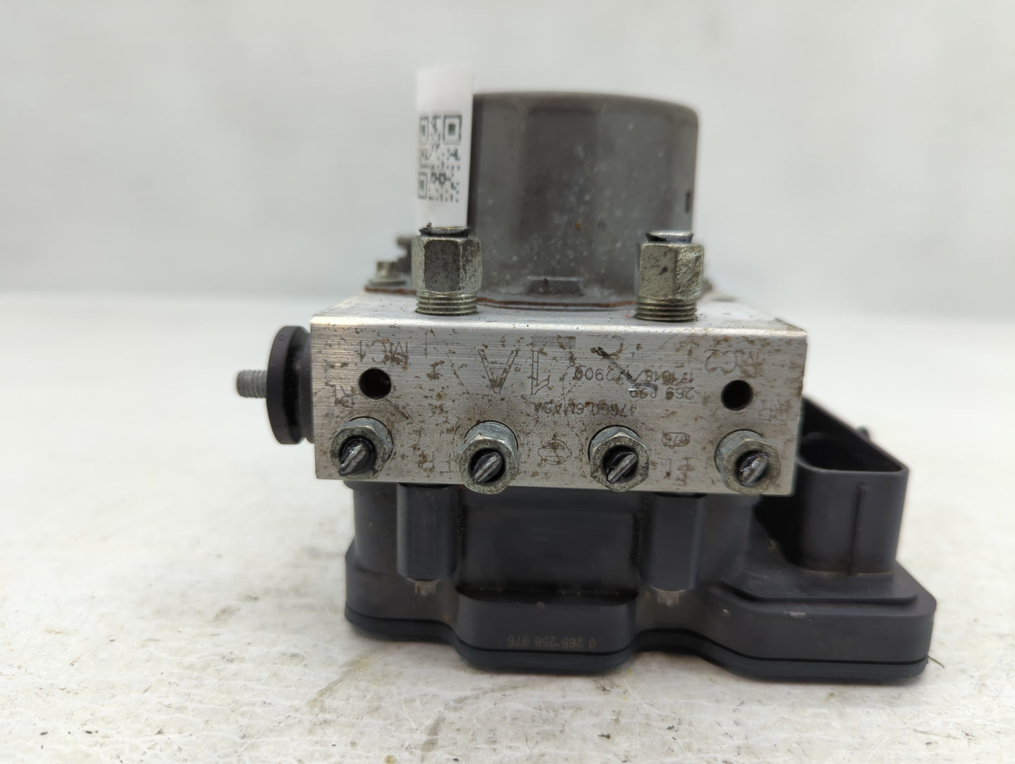 2017 Nissan Rogue Sport ABS Pump Control Module Replacement P/N:47660 6MA2A Fits OEM Used Auto Parts - Oemusedautoparts1.com
