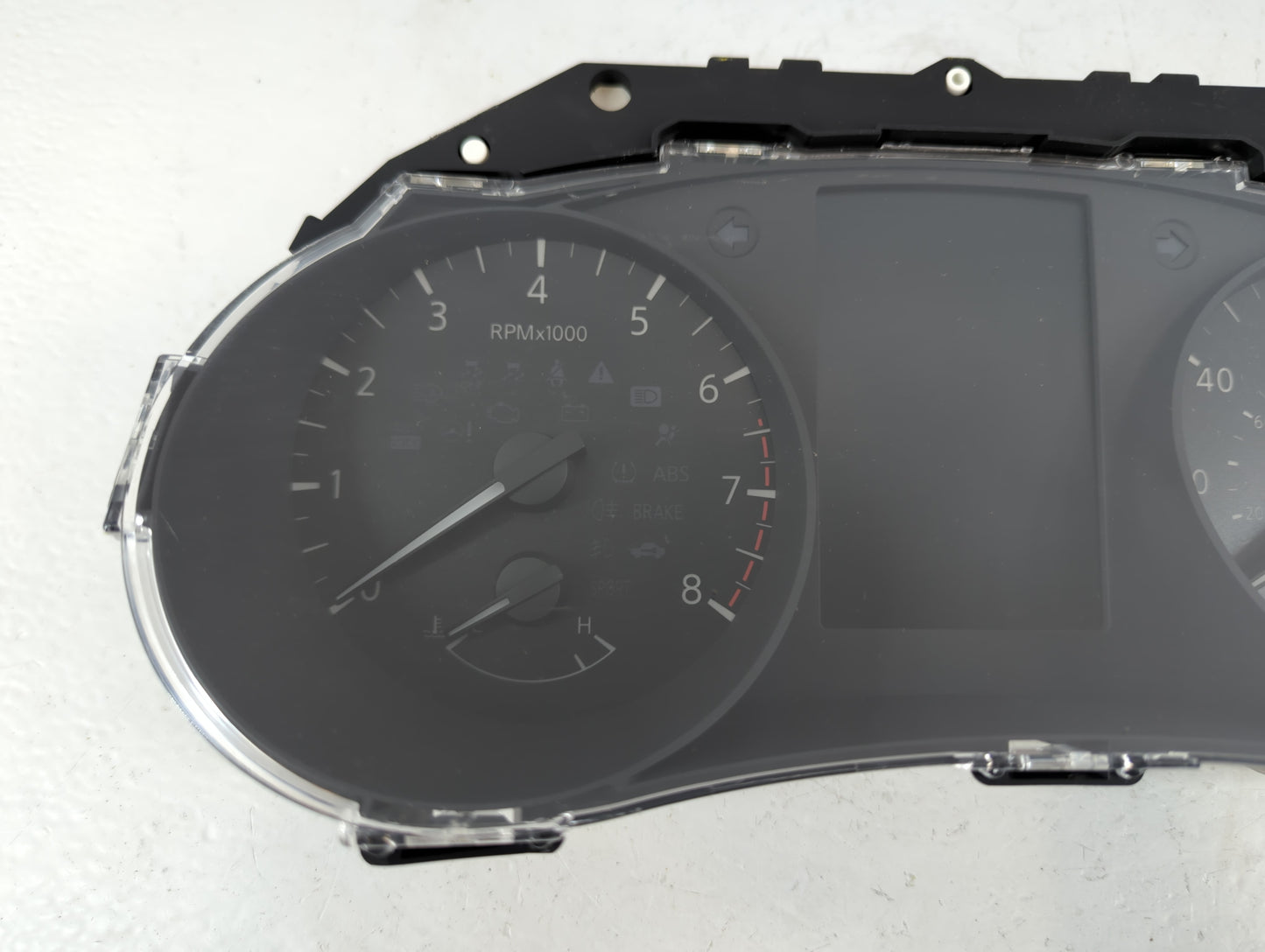 2017-2018 Nissan Rogue Sport Instrument Cluster Speedometer Gauges P/N:6MA1A/71CS Fits Fits 2017 2018 OEM Used Auto Parts - 