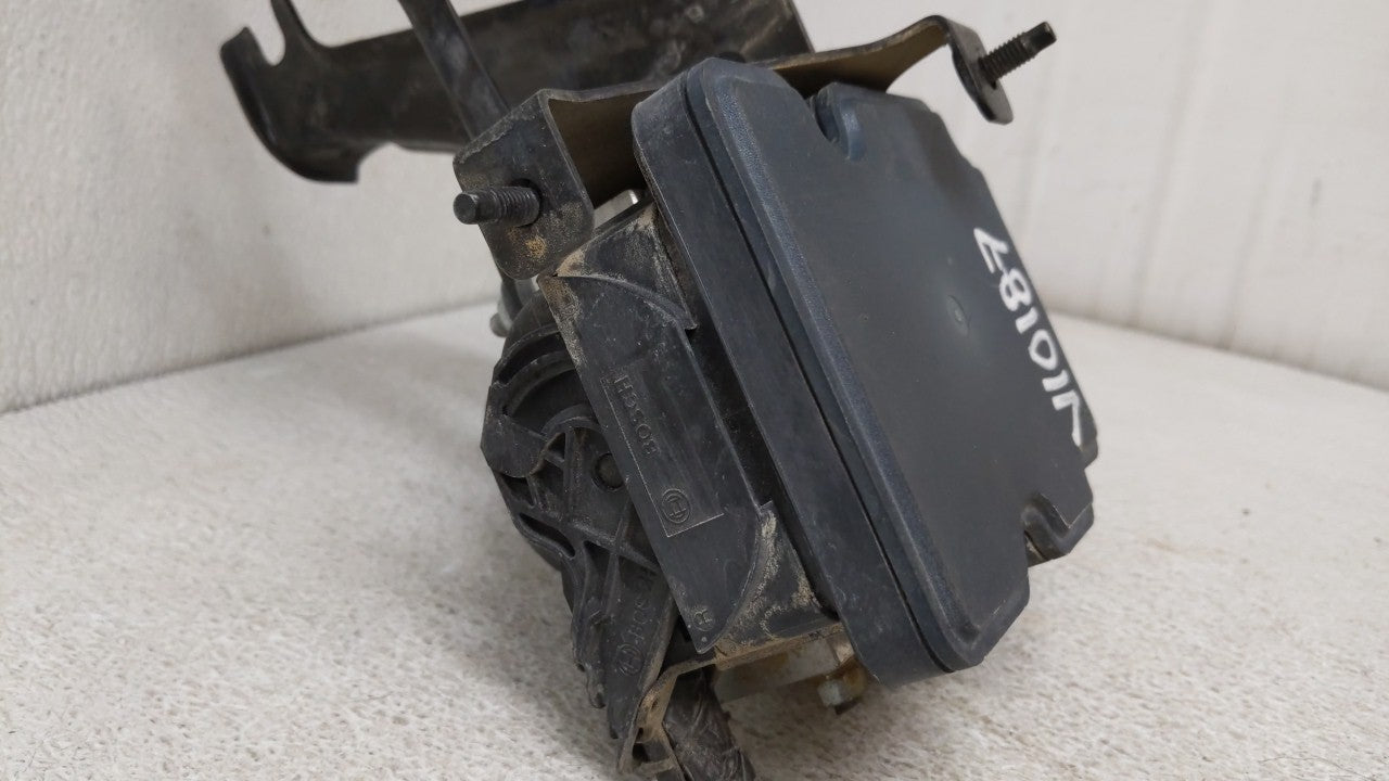 2016-2018 Nissan Sentra ABS Pump Control Module Replacement P/N:47660 4FU0C 47660 4BU0C, 47660 5UD0C Fits Fits 2016 2017 201