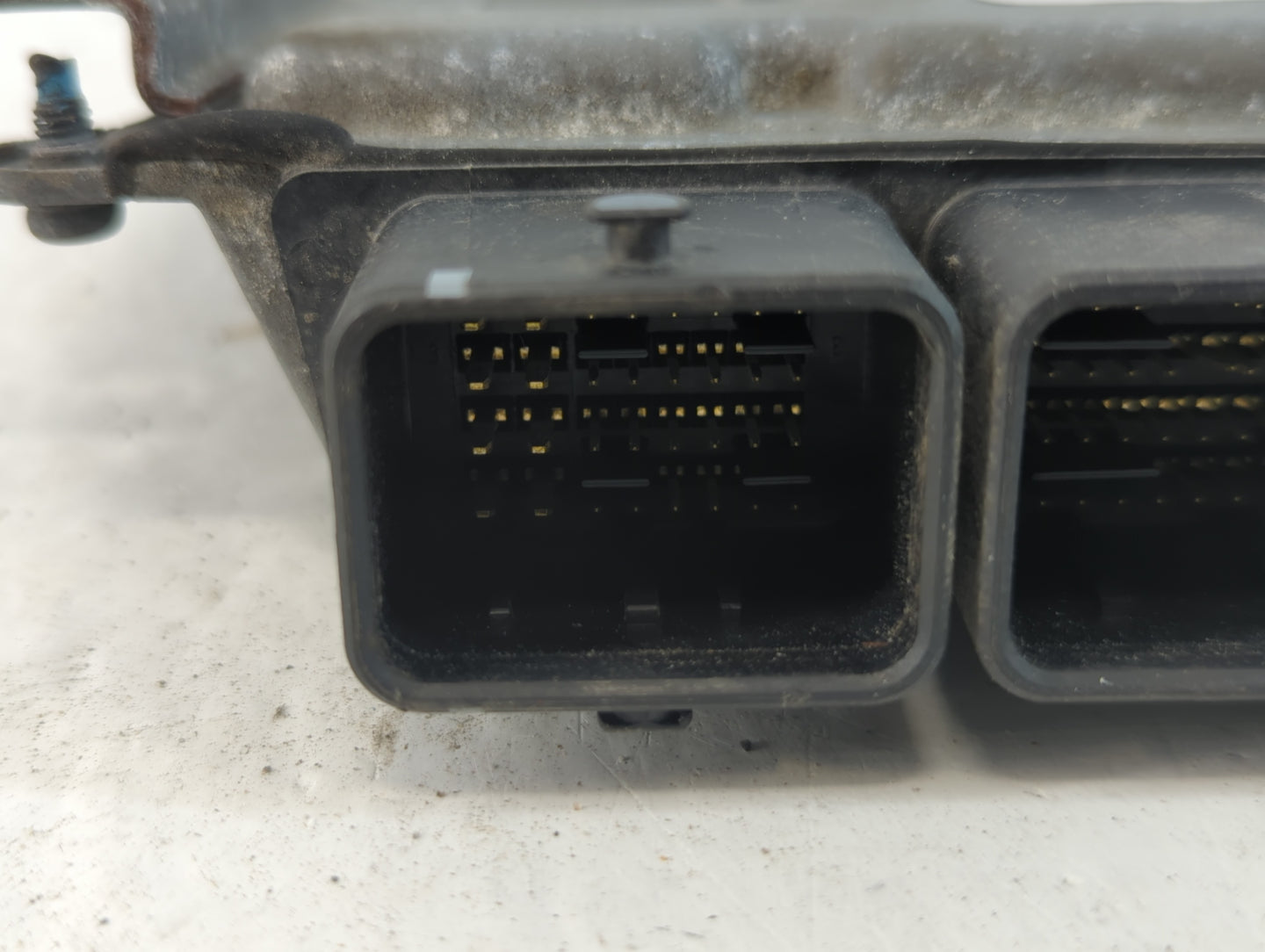2016-2017 Nissan Sentra PCM Engine Control Computer ECU ECM PCU OEM P/N:NEC022-671 Fits Fits 2016 2017 OEM Used Auto Parts -