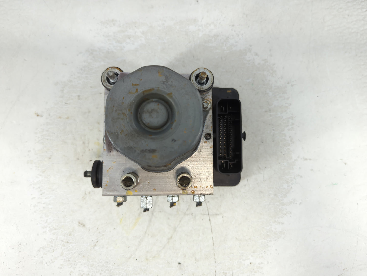 2016-2018 Nissan Sentra ABS Pump Control Module Replacement P/N:47660 4FU0C Fits Fits 2016 2017 2018 OEM Used Auto Parts - O
