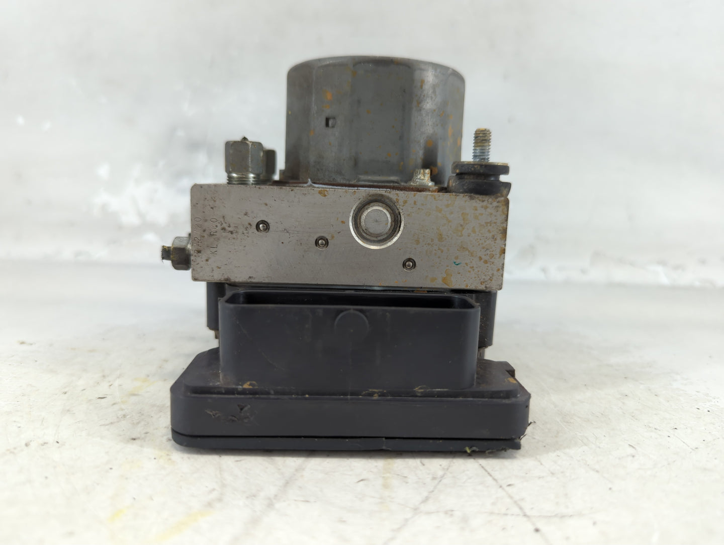 2016-2018 Nissan Sentra ABS Pump Control Module Replacement P/N:47660 4FU0C Fits Fits 2016 2017 2018 OEM Used Auto Parts - O