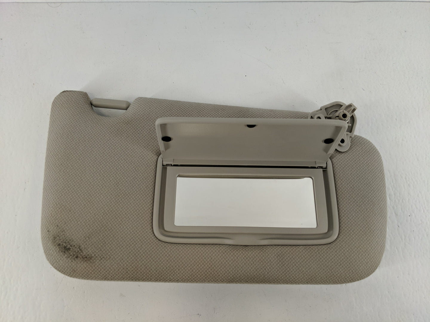 2013-2019 Nissan Sentra Sun Visor Shade Replacement Passenger Right Mirror Fits Fits 2012 2013 2014 2015 2016 2017 2018 2019
