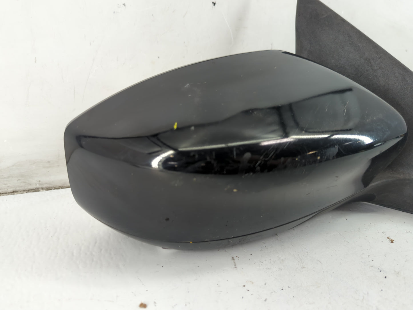 2016-2019 Nissan Sentra Passenger Side View Mirror - Right Door Mirror OEM Used - Oemusedautoparts1.com