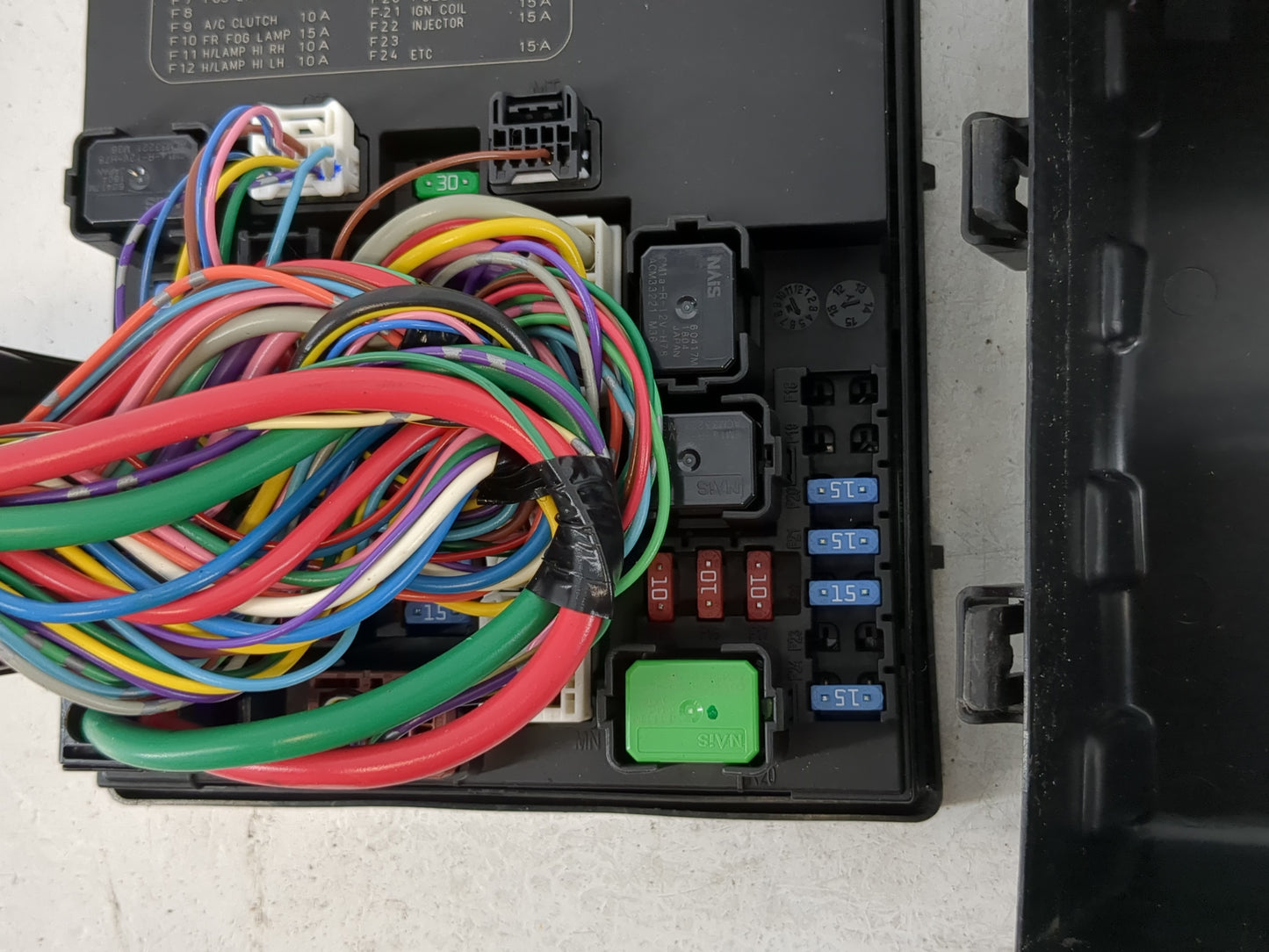 2013-2019 Nissan Sentra Fusebox Fuse Box Panel Relay Module P/N:284B7 3RA3B Fits Fits 2013 2014 2015 2016 2017 2018 2019 OEM