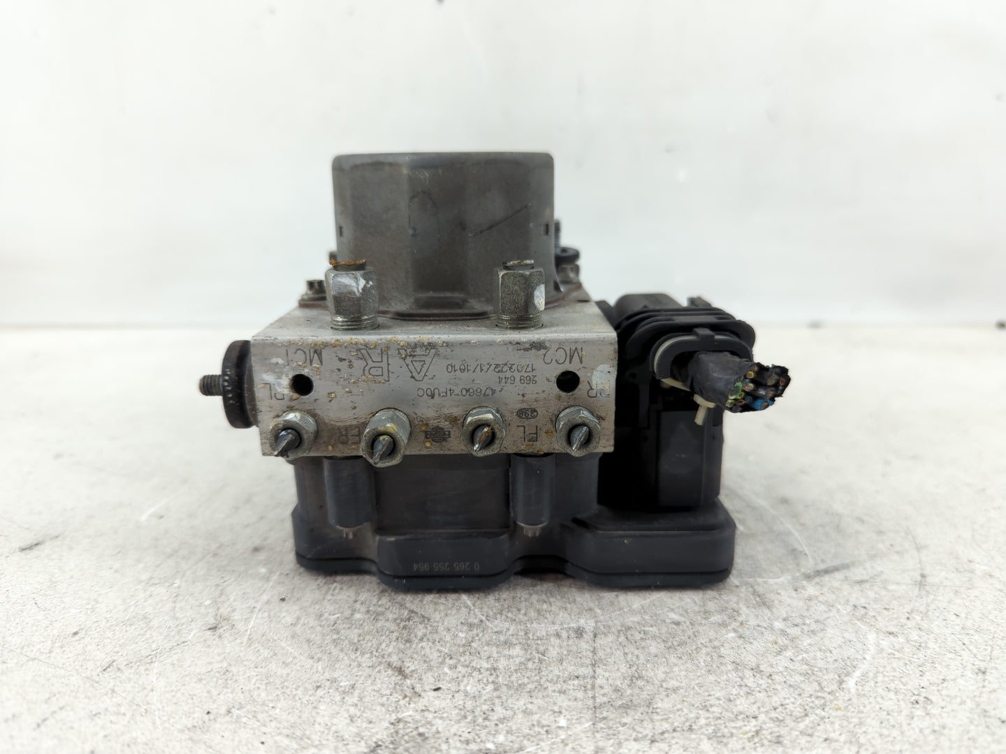 2016-2019 Nissan Sentra ABS Pump Control Module Replacement P/N:47660 4FU0C Fits Fits 2016 2017 2018 2019 OEM Used Auto Part
