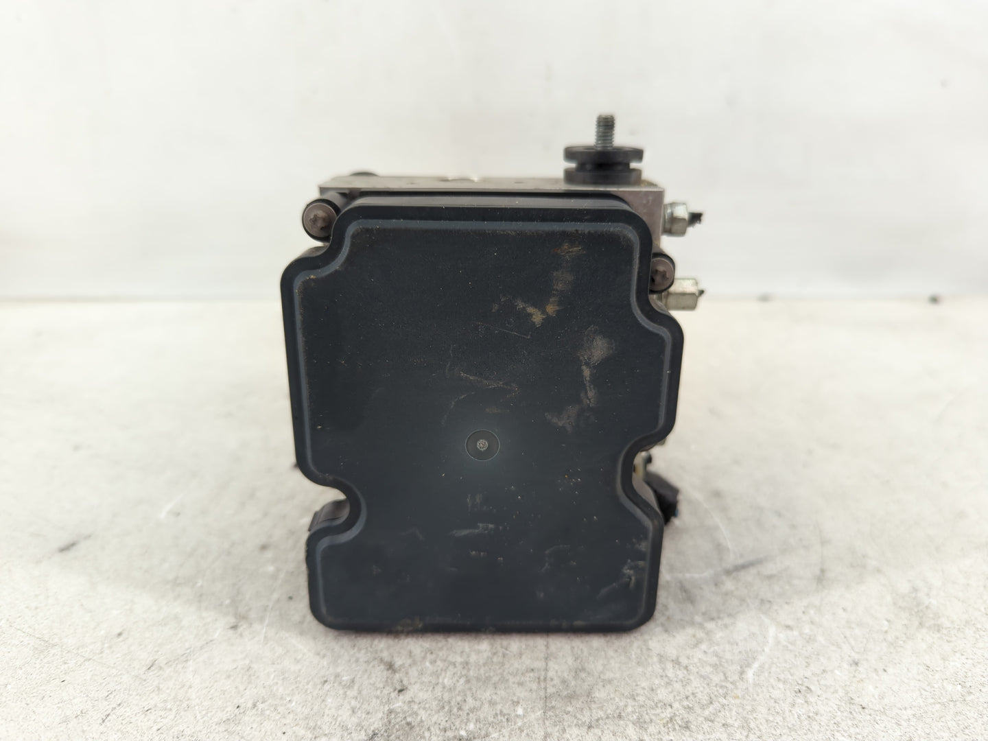 2016-2019 Nissan Sentra ABS Pump Control Module Replacement P/N:47660 4FU0C Fits Fits 2016 2017 2018 2019 OEM Used Auto Part