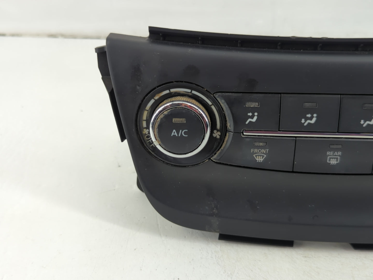 2017-2019 Nissan Sentra Climate Control Module Temperature AC/Heater Replacement P/N:275004AT2A 275004AF2B Fits OEM Used Aut