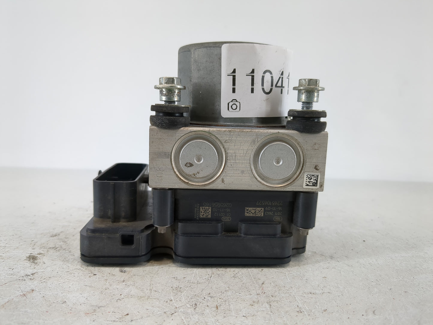 2016-2018 Nissan Sentra ABS Pump Control Module Replacement P/N:4760 4FU0C Fits Fits 2016 2017 2018 OEM Used Auto Parts - Oe