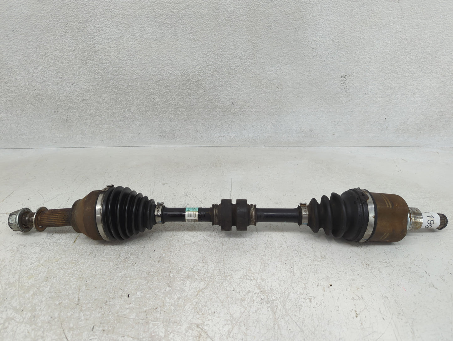 2013-2019 Nissan Sentra Axle Shaft Front Driver Cv C/v - Oemusedautoparts1.com