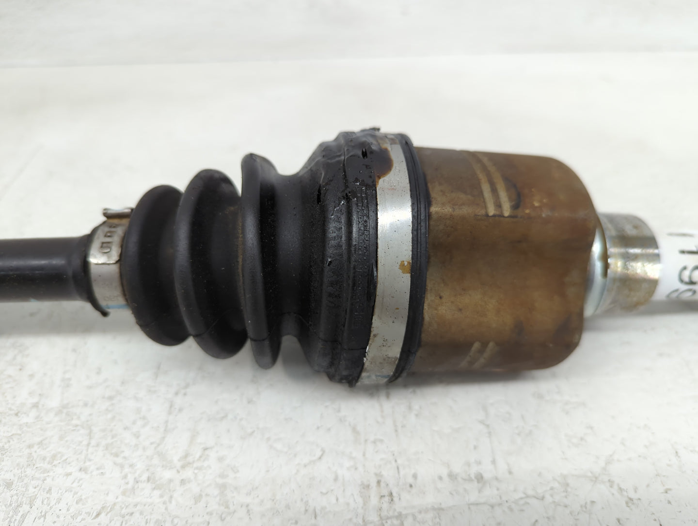 2013-2019 Nissan Sentra Axle Shaft Front Driver Cv C/v - Oemusedautoparts1.com