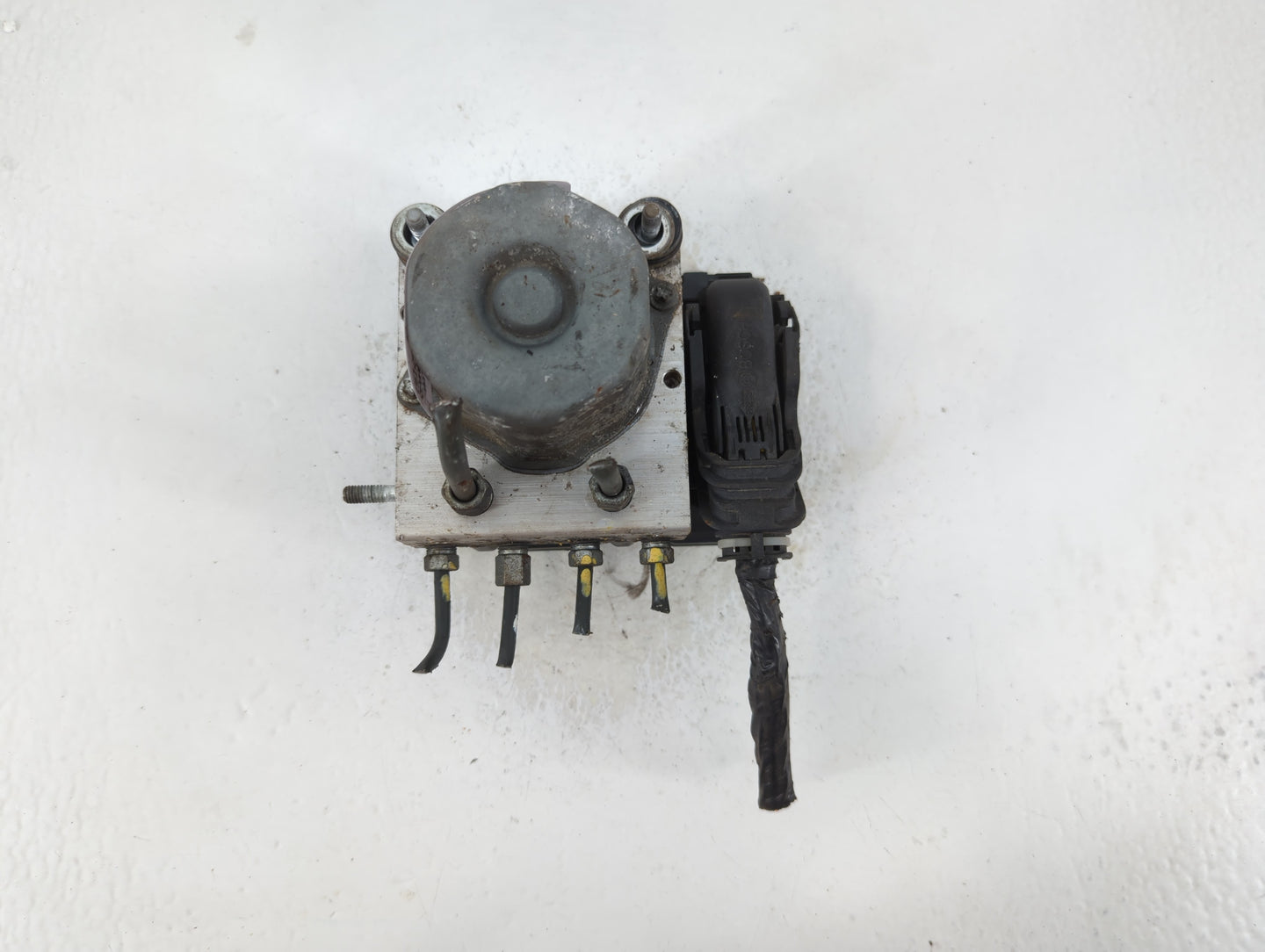 2016-2018 Nissan Sentra ABS Pump Control Module Replacement P/N:47660 4FU0C Fits Fits 2016 2017 2018 OEM Used Auto Parts - O