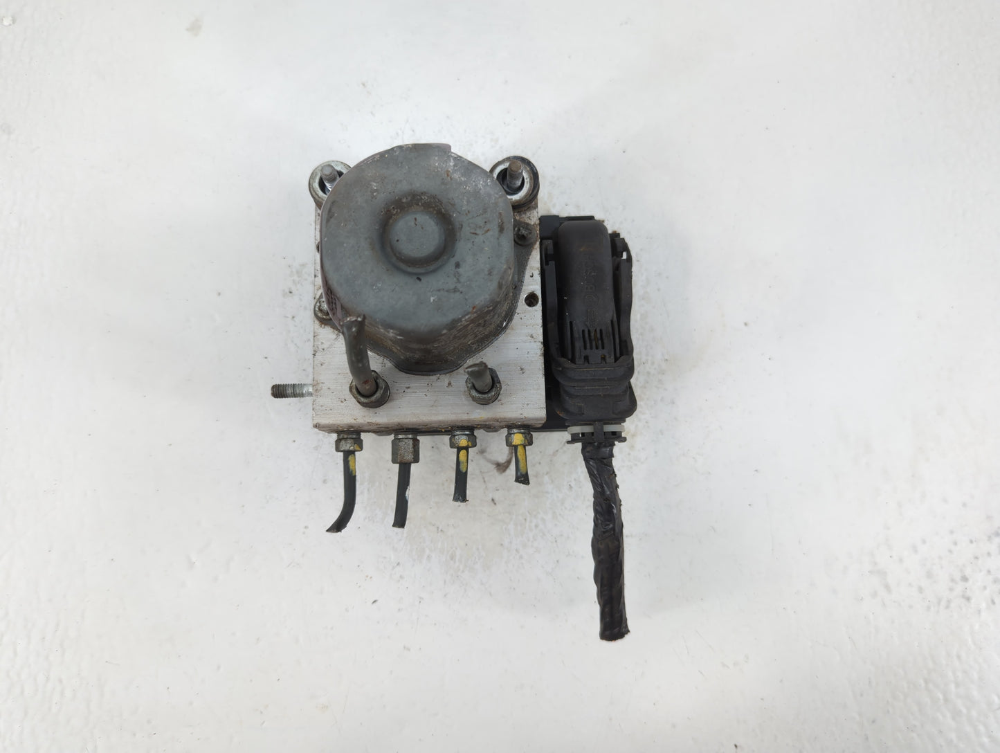 2016-2018 Nissan Sentra ABS Pump Control Module Replacement P/N:47660 4FU0C Fits Fits 2016 2017 2018 OEM Used Auto Parts - O